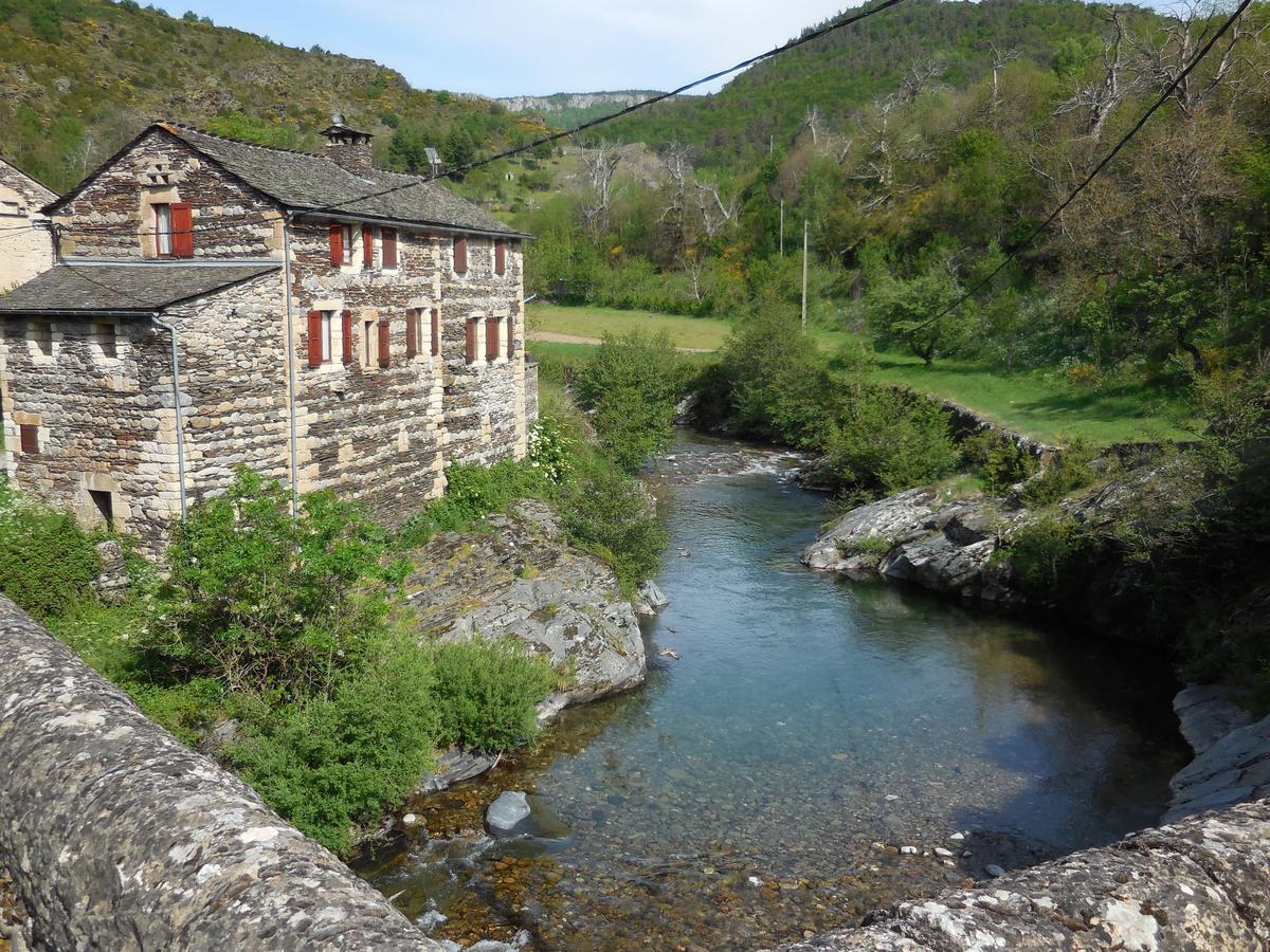 Auberge du Tarnon Les Vanels Exterior foto